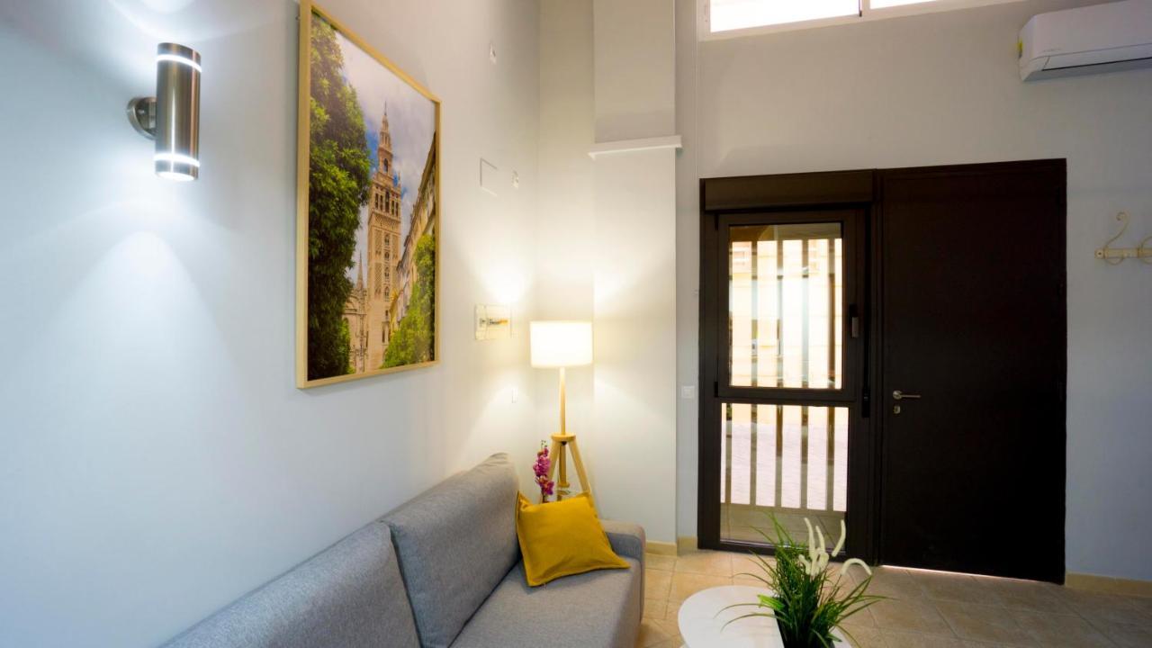 Rentalsevilla Escuelas Pias Екстериор снимка