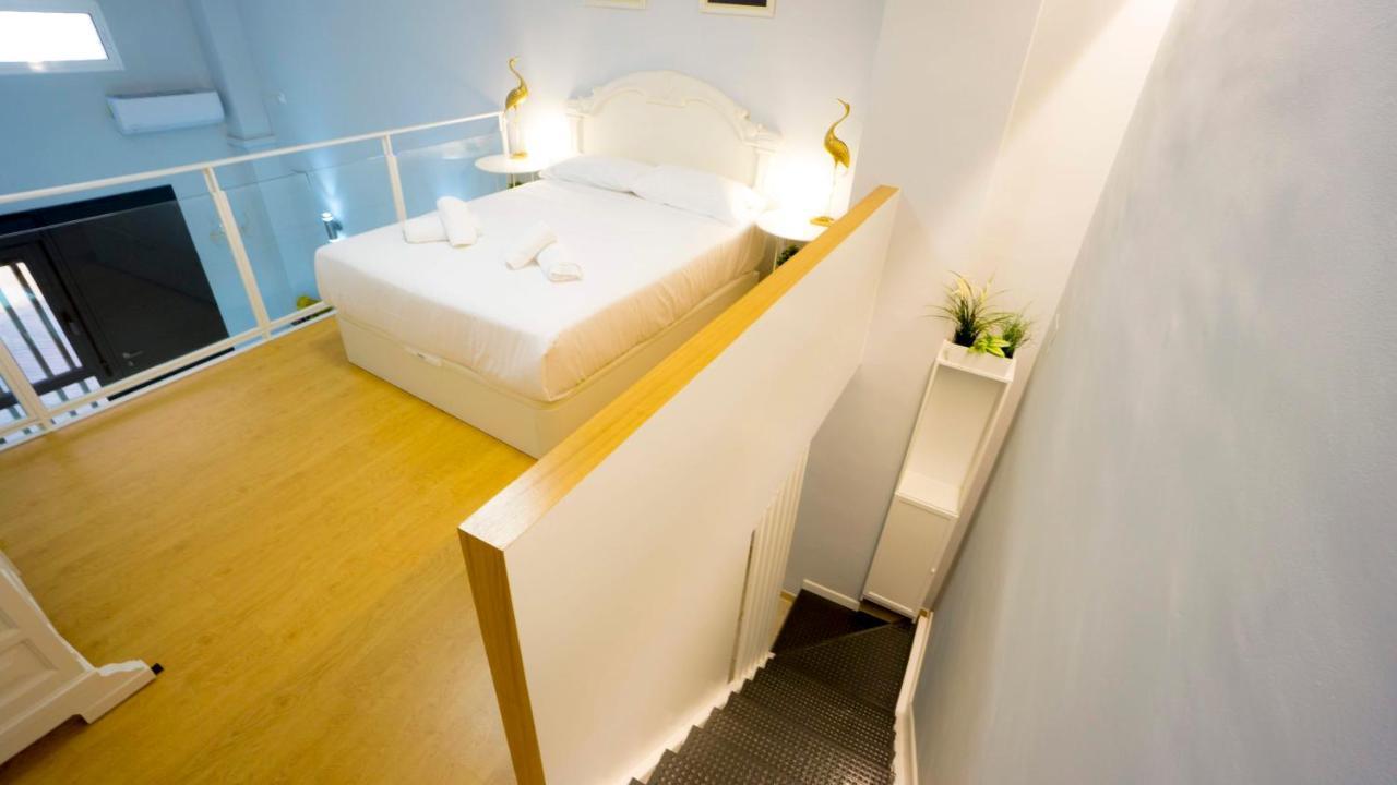 Rentalsevilla Escuelas Pias Екстериор снимка